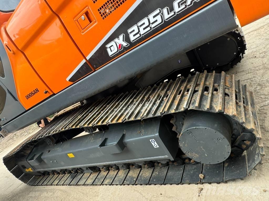 Doosan DX 225 LCA Midigravere 7 - 12t