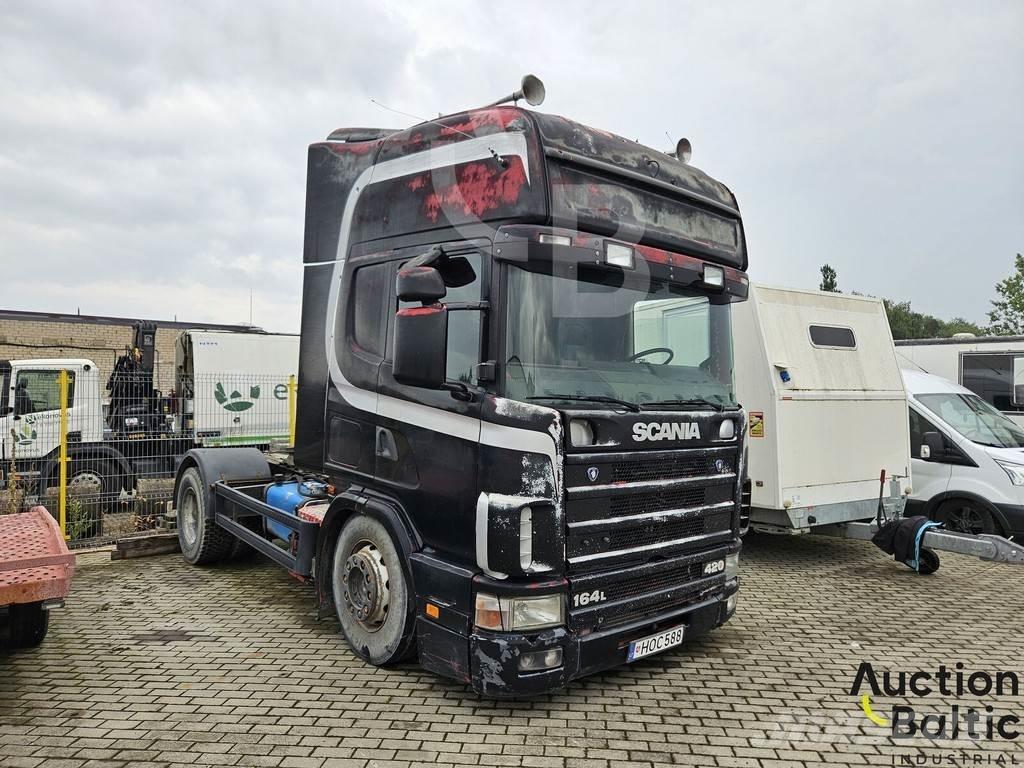 Scania 420 Trekkvogner