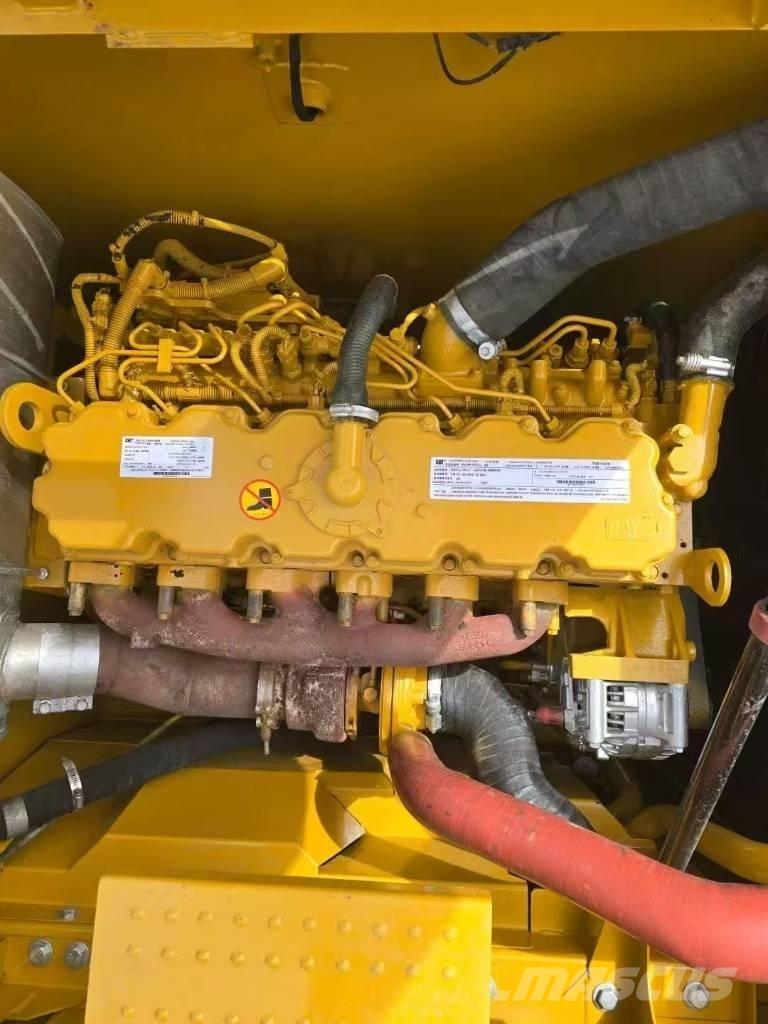CAT 320 Beltegraver