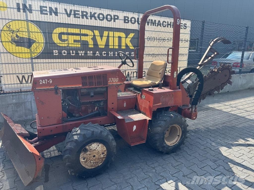 Ditch Witch 3700 DD Kjedegravere
