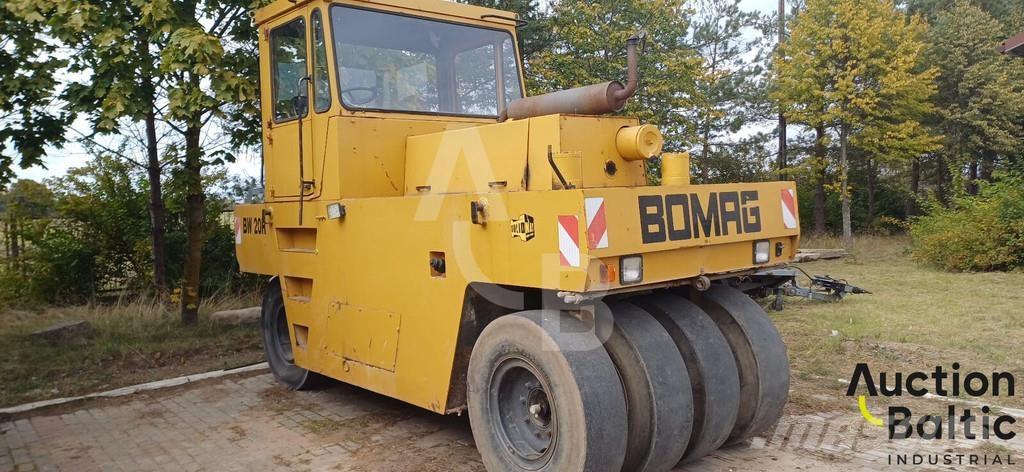 Bomag BW 20 R Gummihjulsvalser