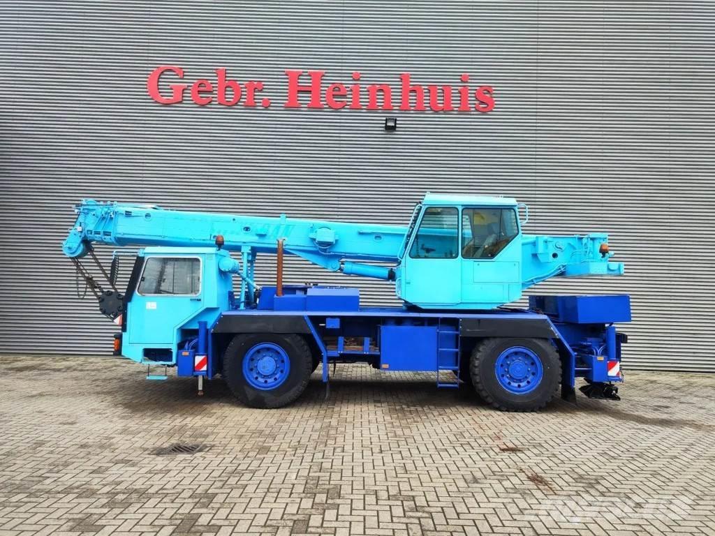 Liebherr LTM 1025 Allterreng kraner