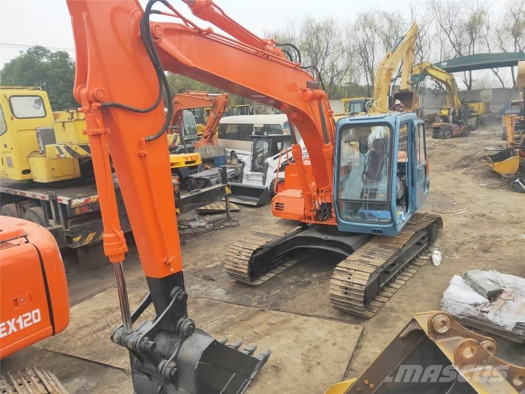 Hitachi EX120 Midigravere 7 - 12t