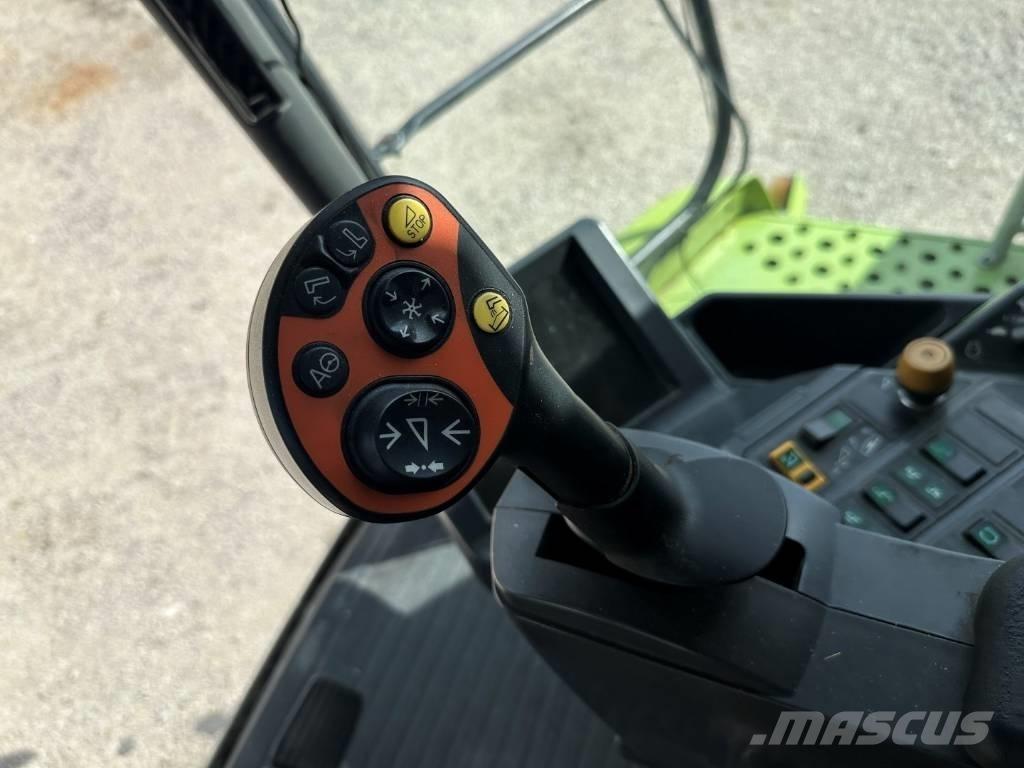 CLAAS Lexion 550 Skurtreskere