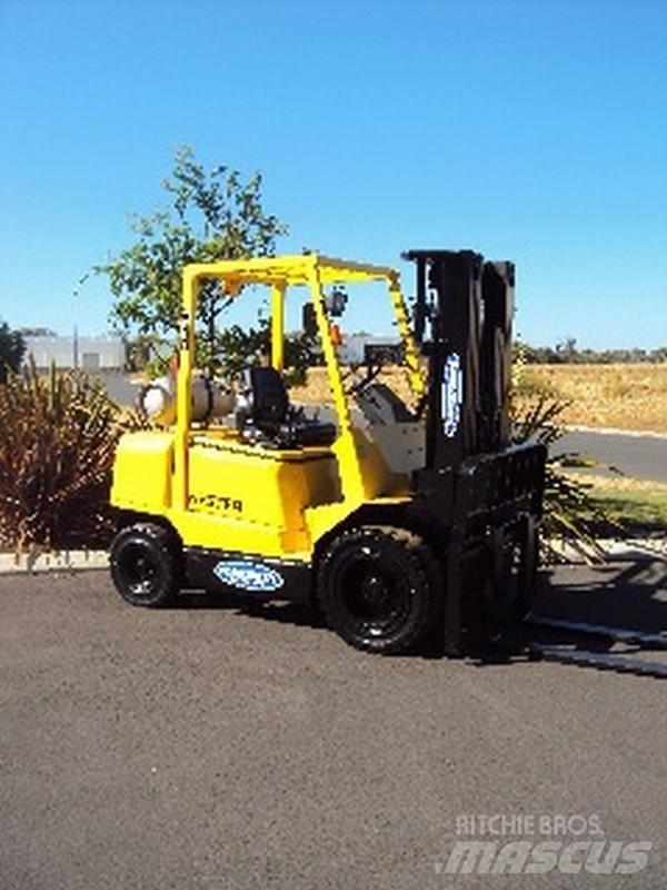 Hyster H 3.00DX Medbringertruck