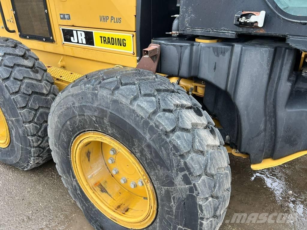 CAT 140 M AWD Veihøvler