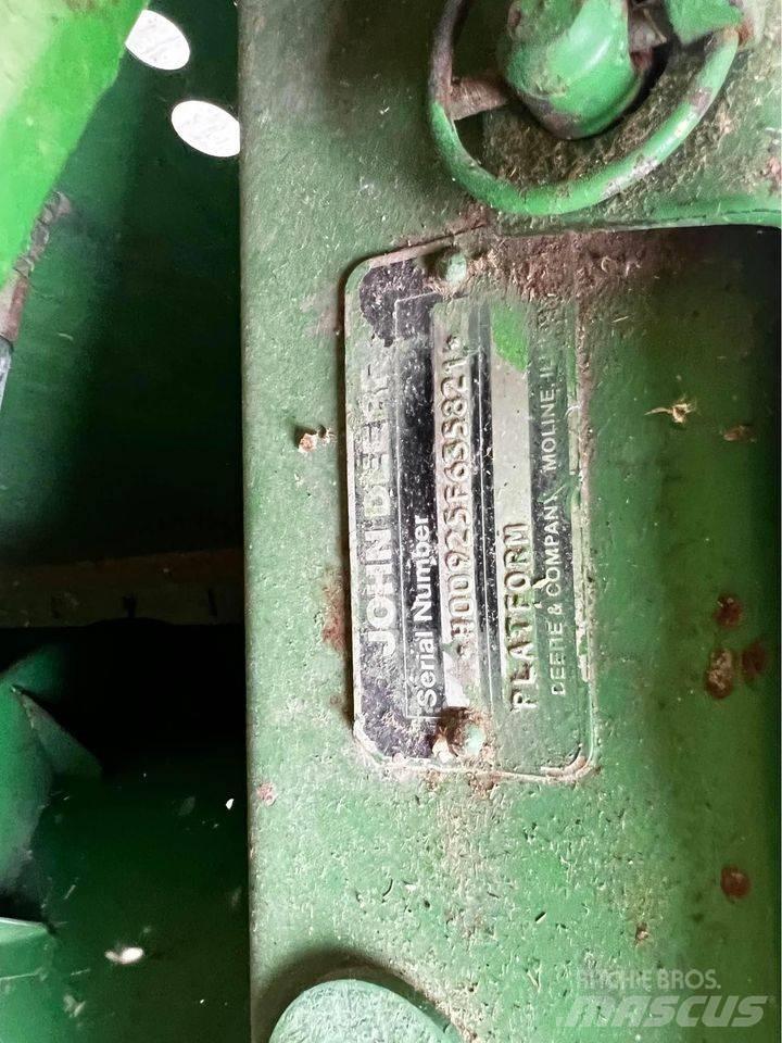 John Deere 925 Skjærebord til skurtresker