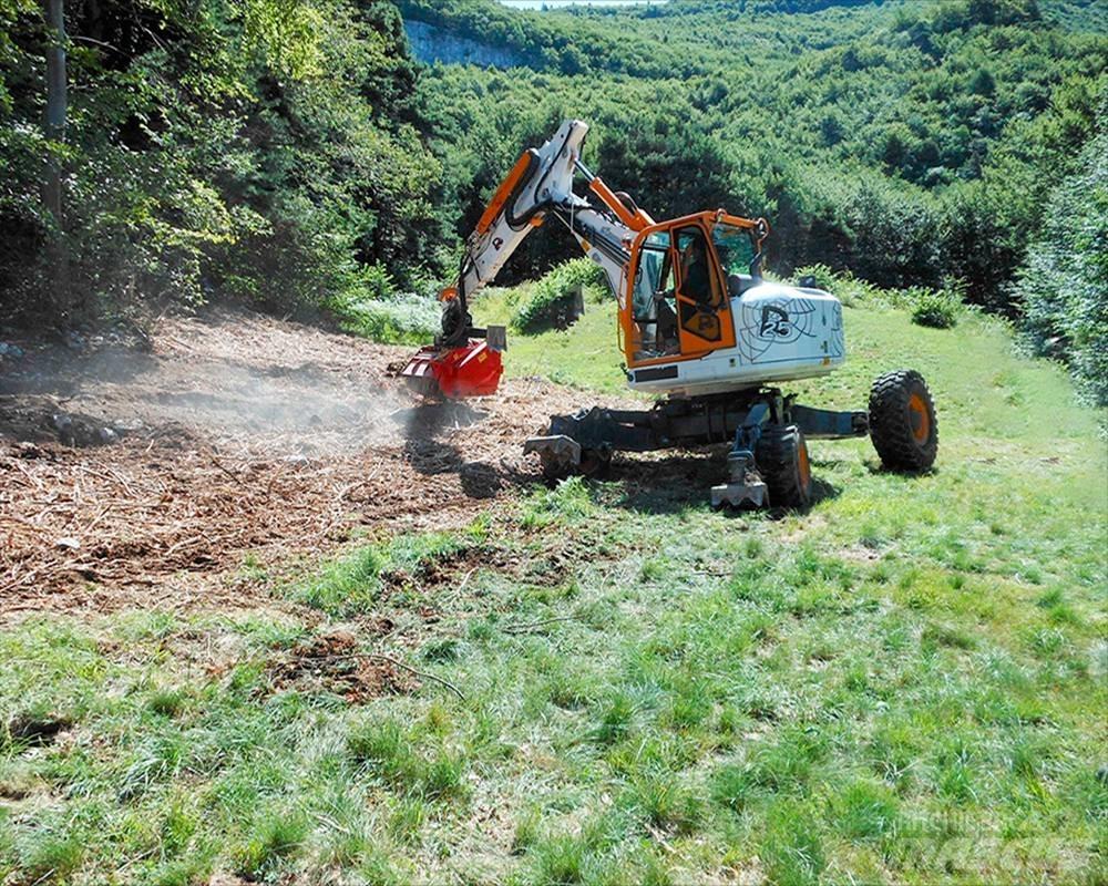 Euromach R125 Amfibiske Gravemaskiner