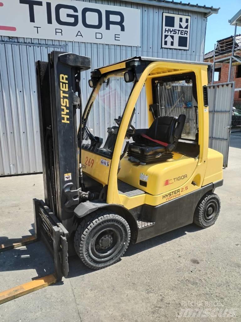Hyster H2,5FT Diesel Trucker