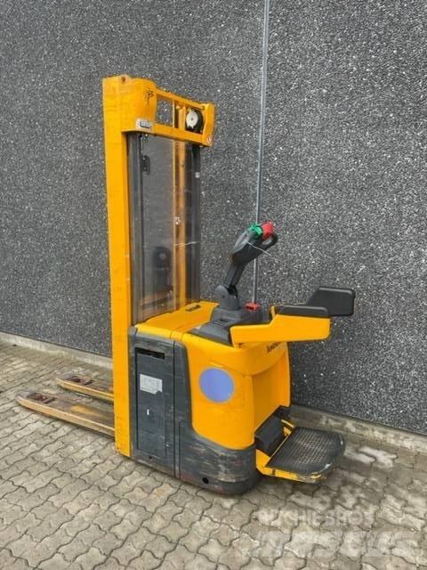 Jungheinrich ERC 216 Stablere