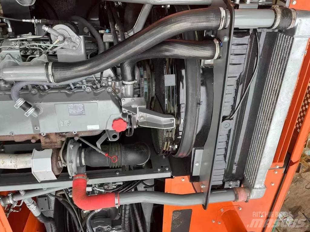 Hitachi ZX 350-3G Beltegraver