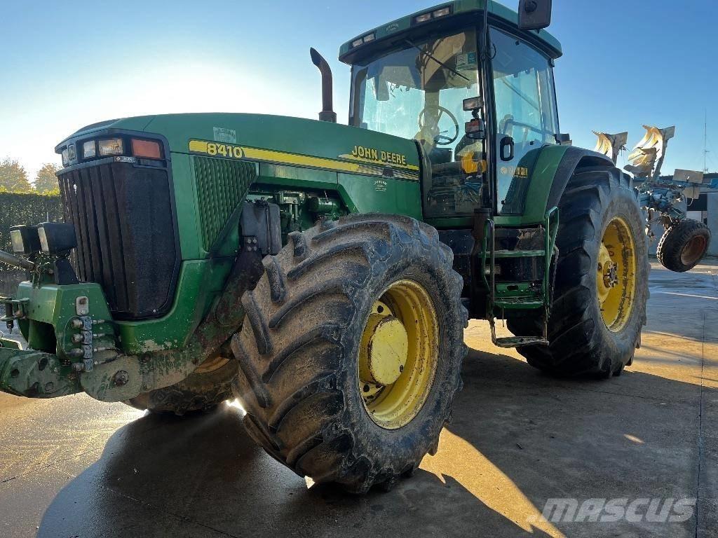 John Deere 8410 Traktorer