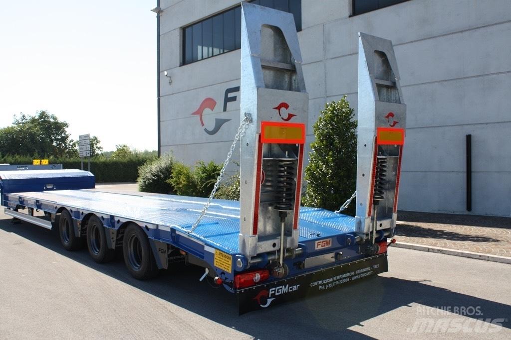 FGM 37 Planhengere semi