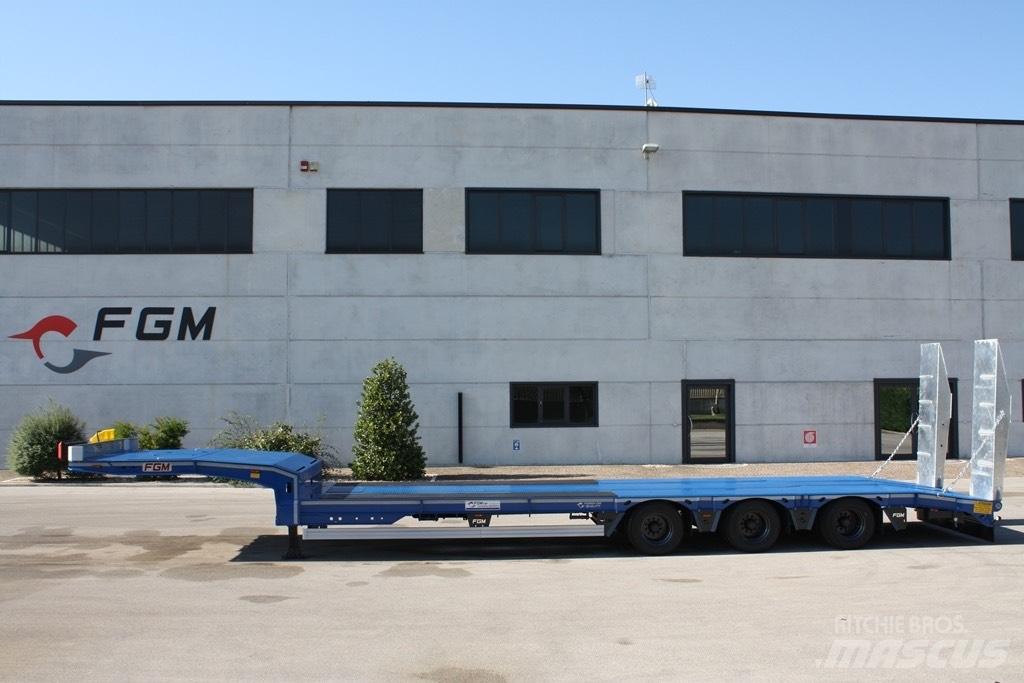 FGM 37 Planhengere semi