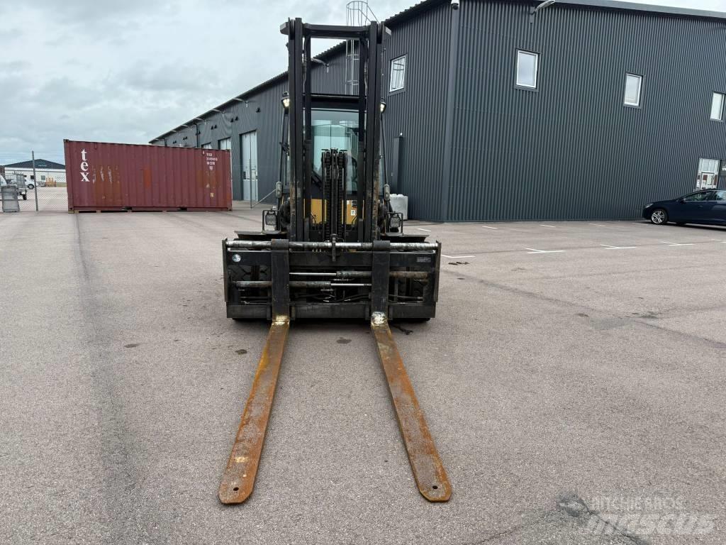 CAT DP45NB Diesel Trucker