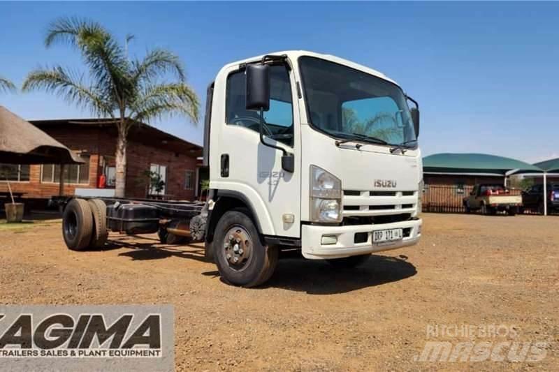 Isuzu NPR400 AMT Andre lastebiler
