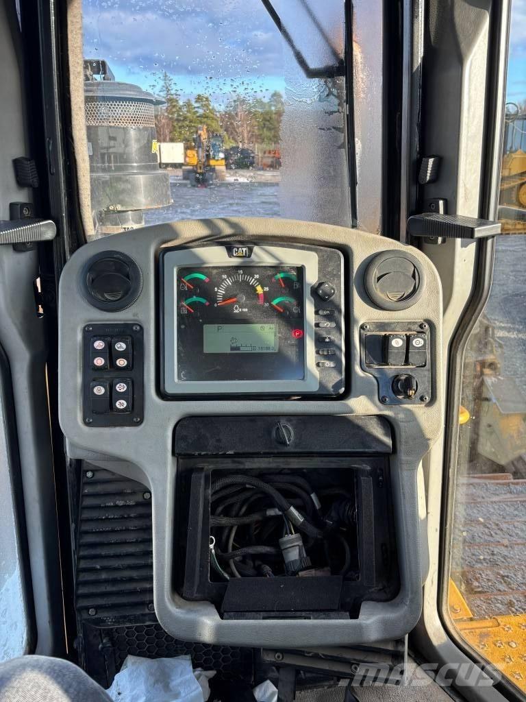 CAT D 6 T LGP Dozere Beltegående