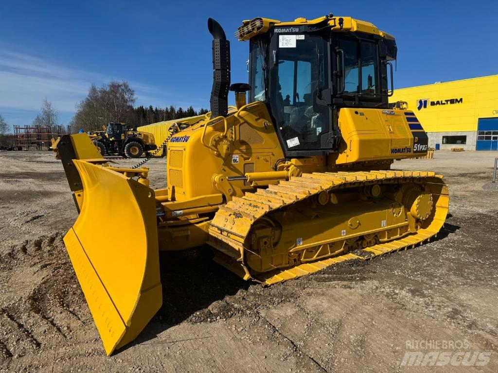 Komatsu D51PXI-24E0 Dozere Beltegående