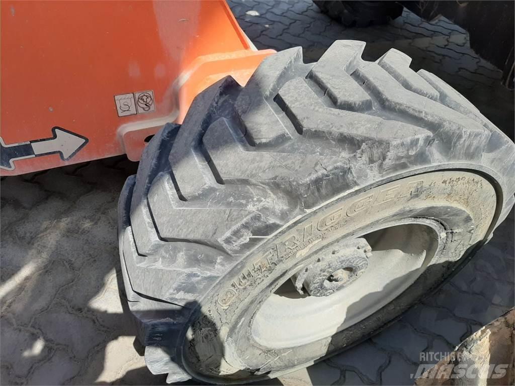 JLG 460SJ Teleskop bomlifter