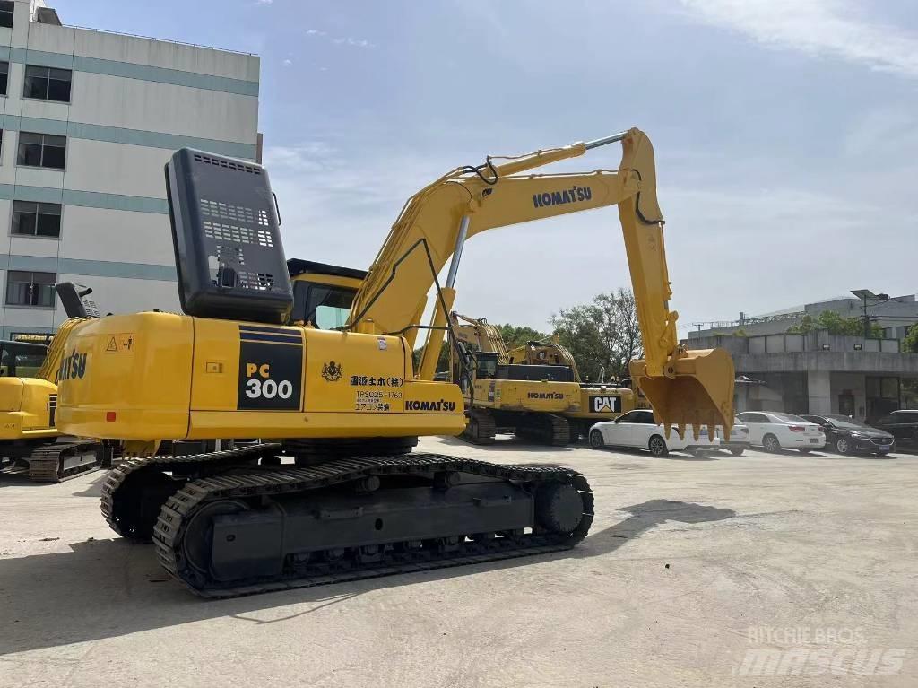 Komatsu PC 300 Beltegraver