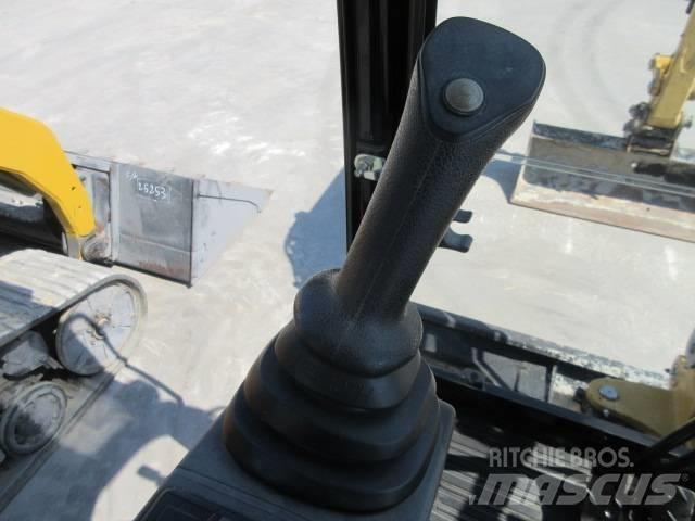 CAT 302.7 D CR Minigravere <7t