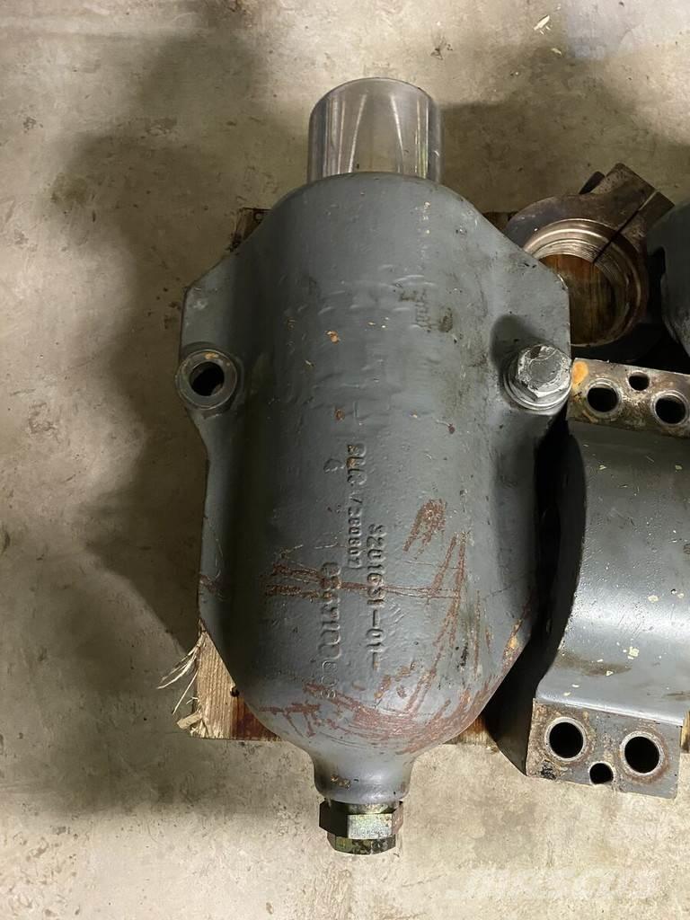 Liebherr A934C Hydraulikk