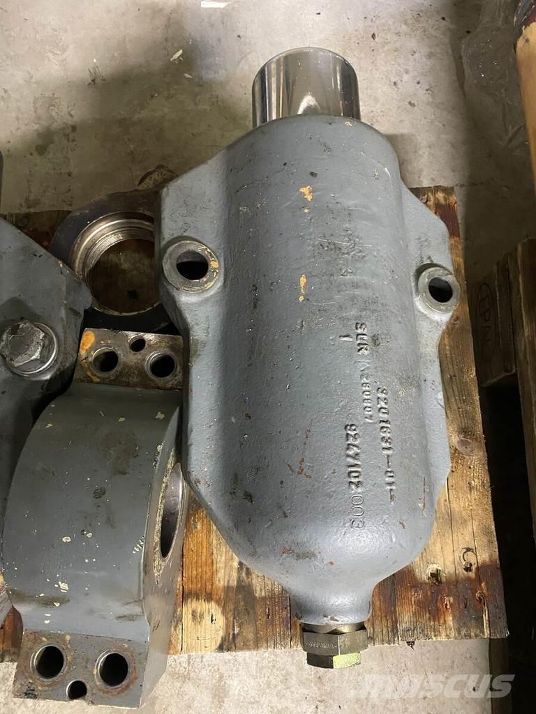 Liebherr A934C Hydraulikk