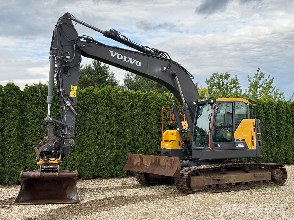 Volvo ECR 235 EL Beltegraver