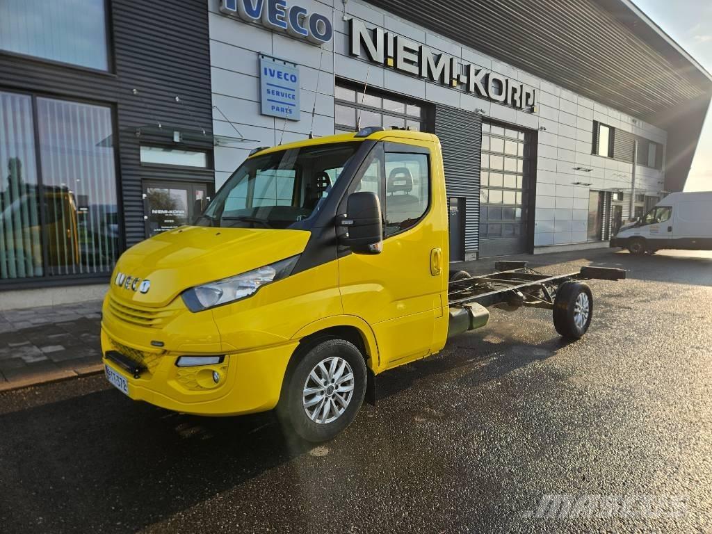 Iveco 35S18 Lette lastebiler