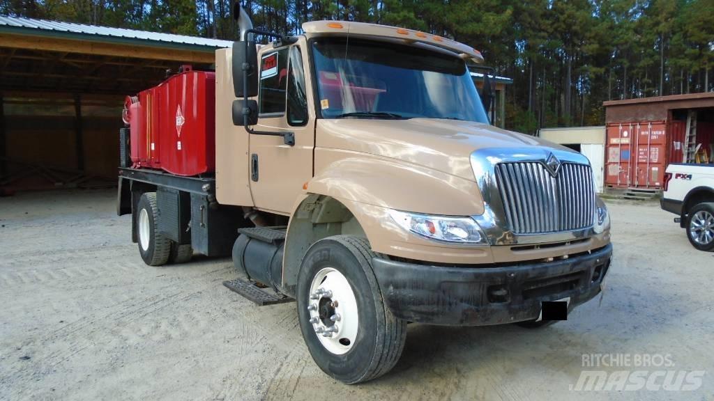 International 8500 Tankbiler
