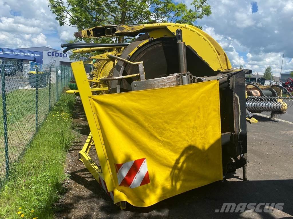 John Deere 8200 Fôrhøstere