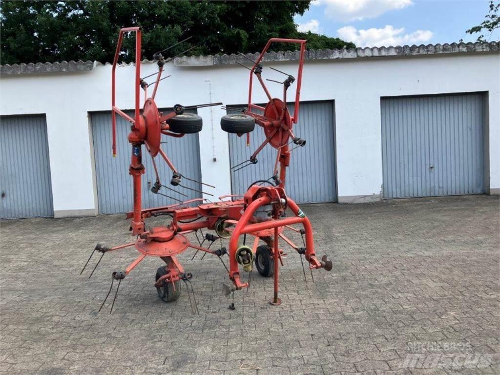 Kuhn GF 5001 MH Raker og høyvendere
