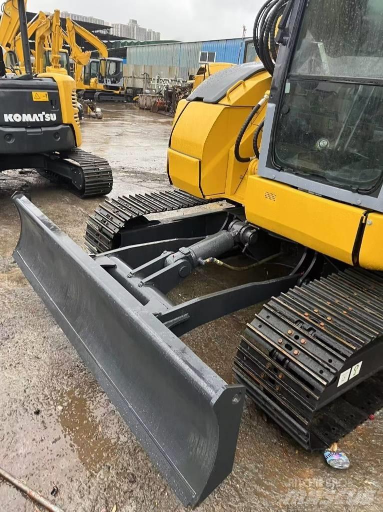 Komatsu PC 78 US Beltegraver