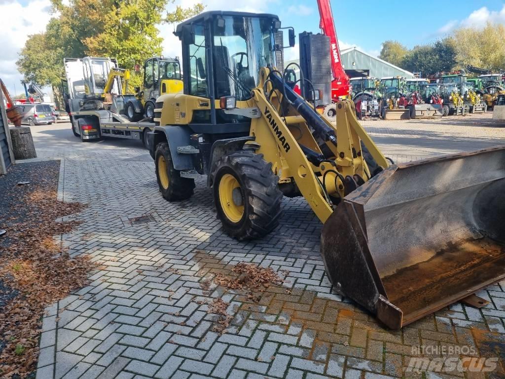 Yanmar V 120 Hjullastere