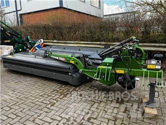 Fendt Slicer3160 Beitepussere og toppkuttere