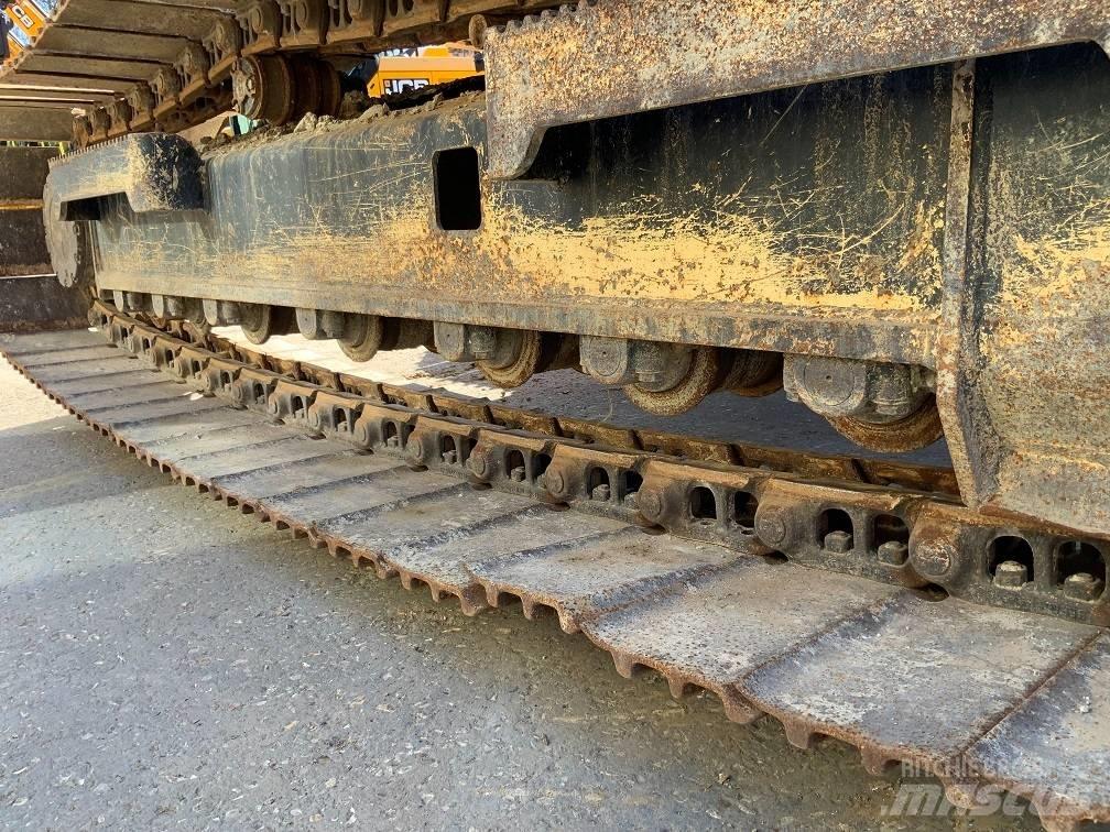 JCB 140X LC Beltegraver