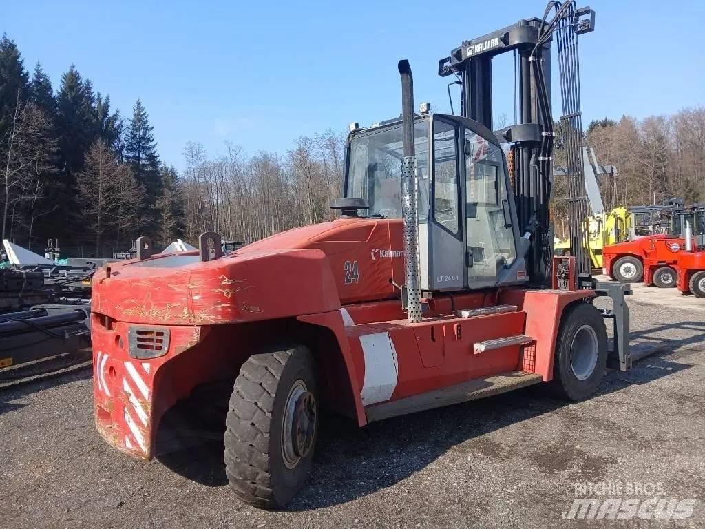 Kalmar DCE160-12 Diesel Trucker