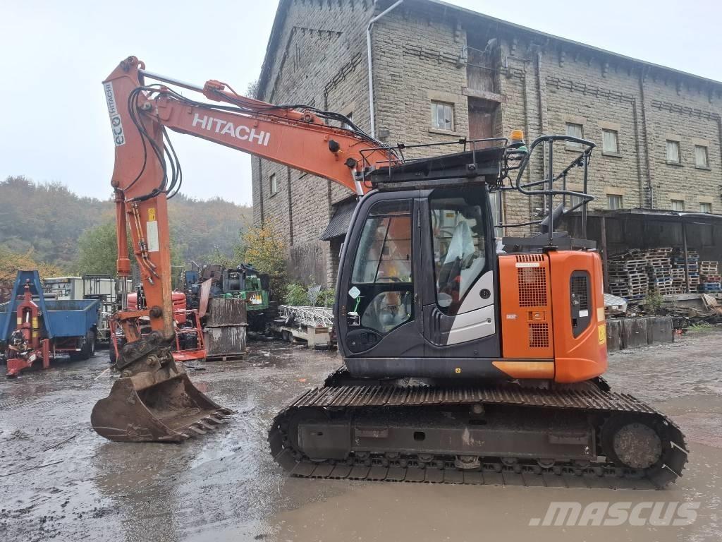 Hitachi ZX 135 US-6 Beltegraver
