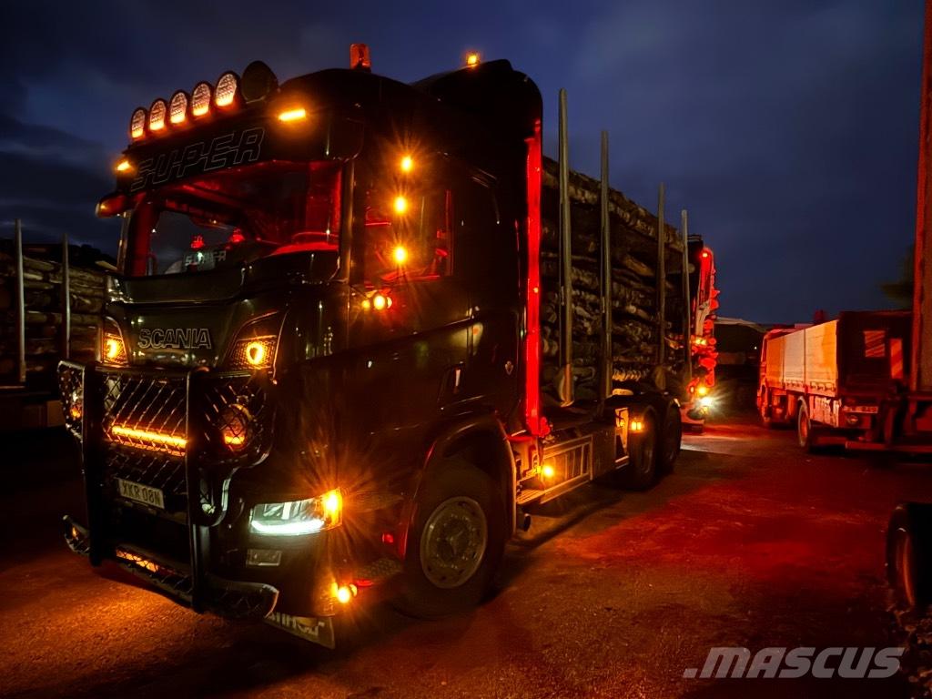 Scania R580B6X4HB Tømmerbiler