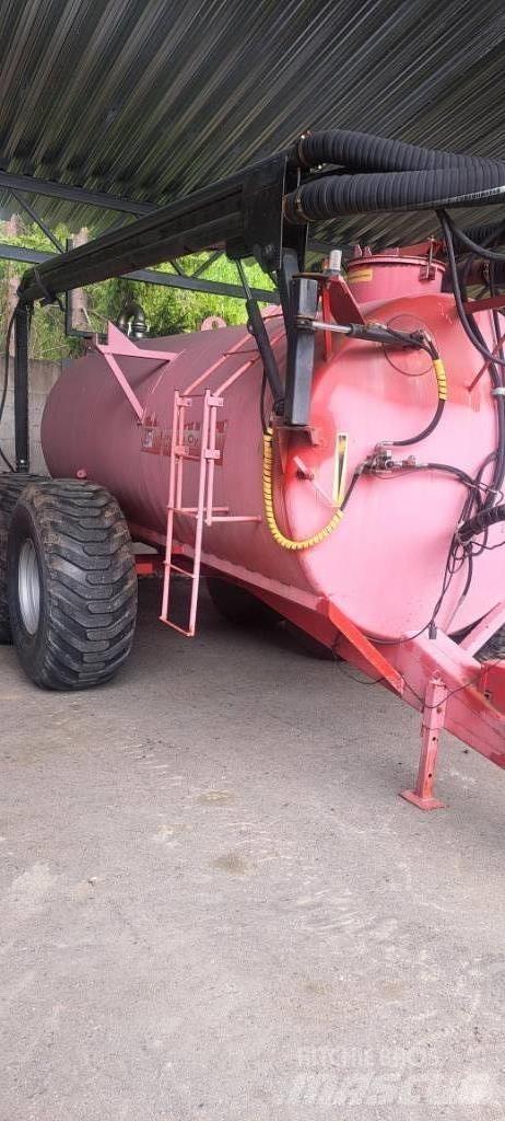 Livakka 12,5 m3+PK Slamtanker