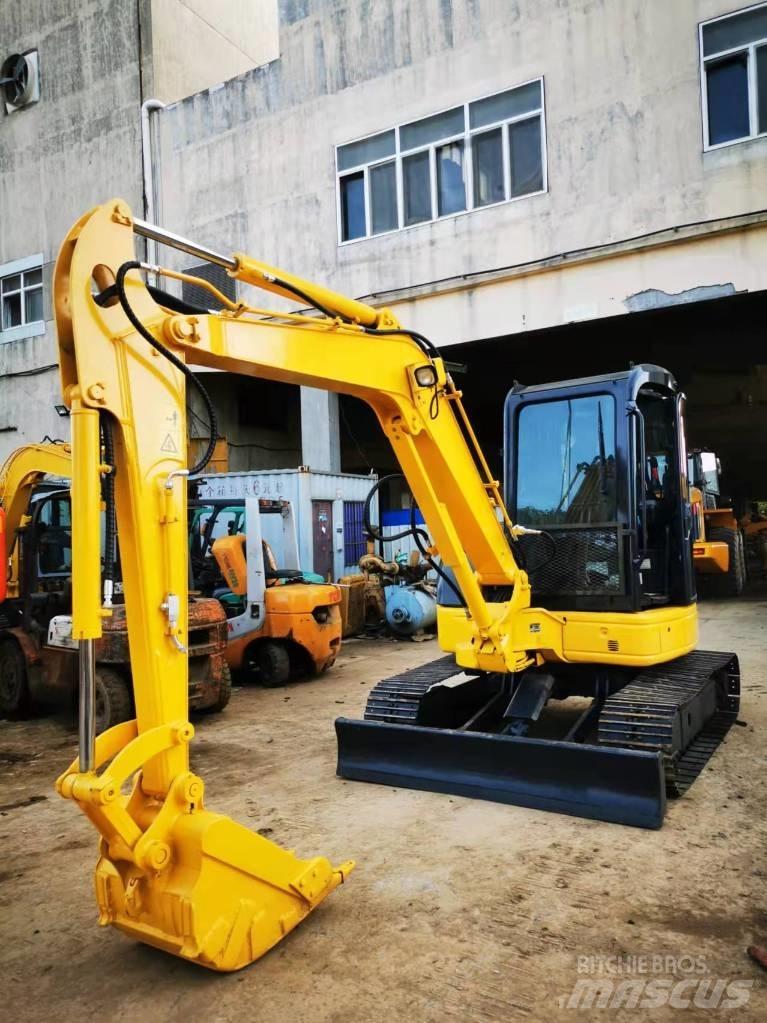 Komatsu PC 50 MR Minigravere <7t