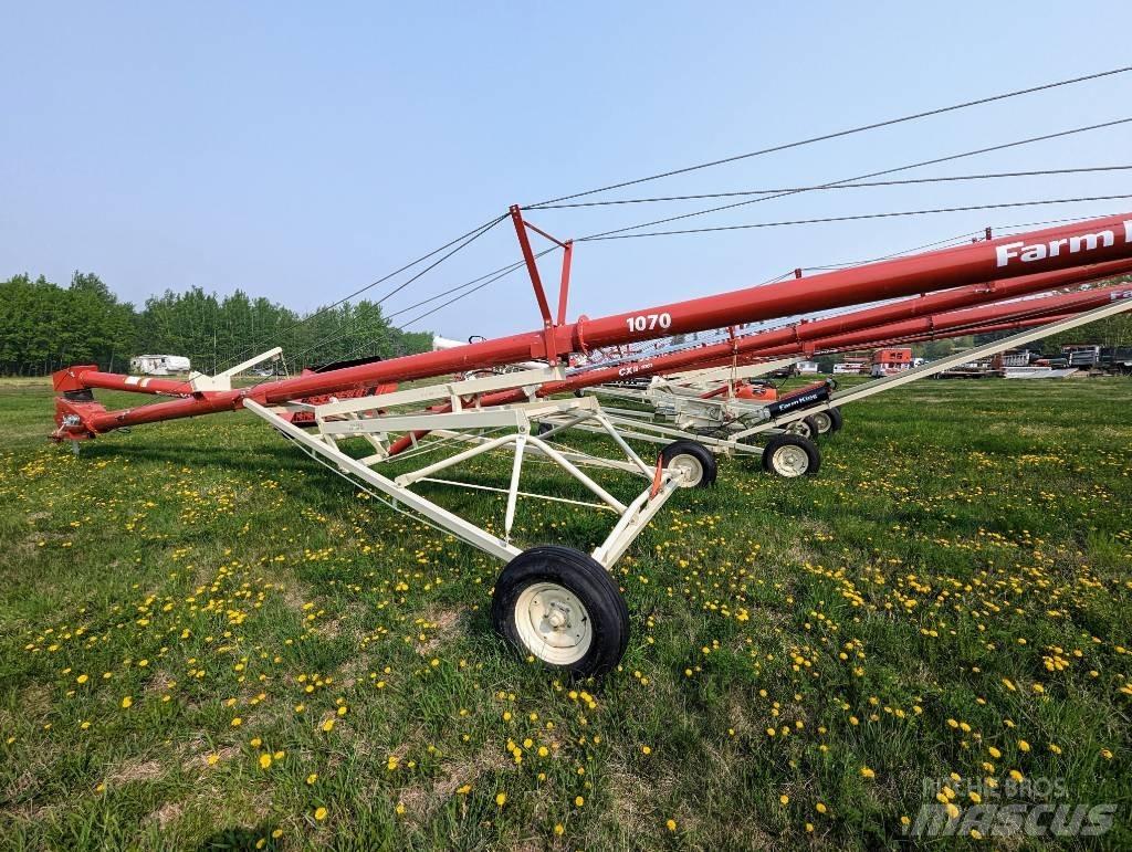 Farm King 1070 TMMR Korntørke
