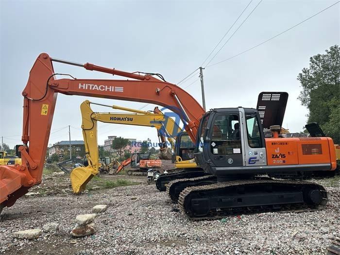Hitachi ZX 240G Beltegraver