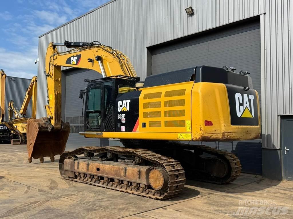 CAT 352F Spesialtilpassede gravemaskiner