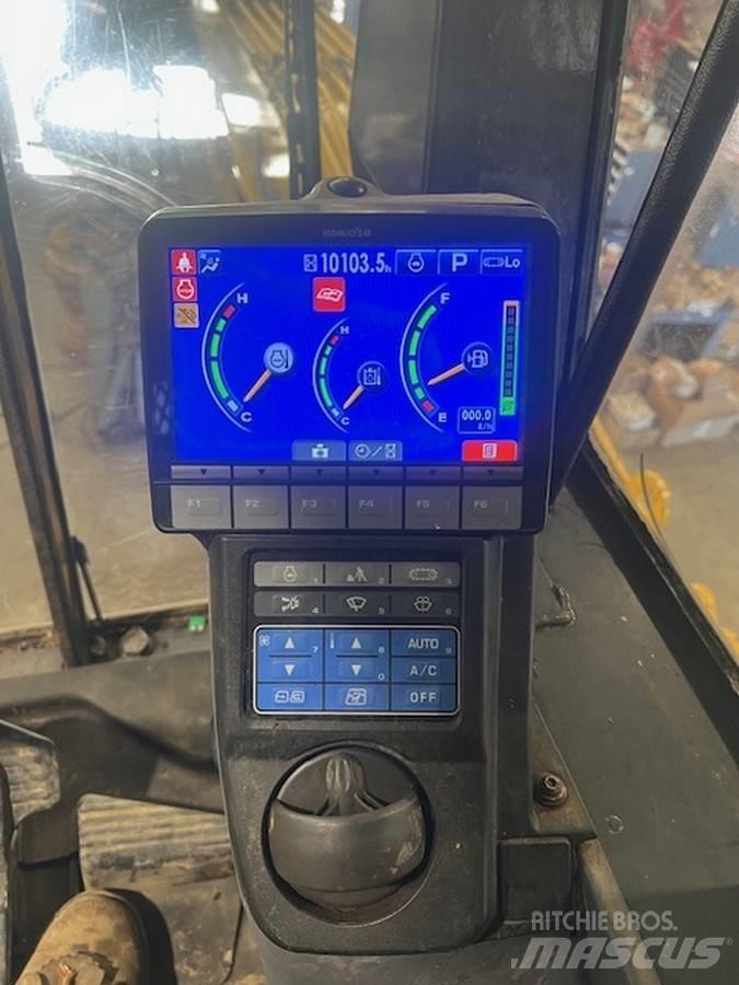 Komatsu PC210LL-10 Knuckleboom lastere