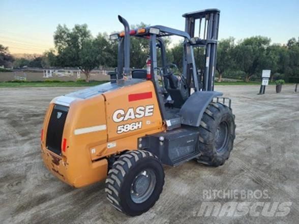 CASE 586H Terrenggående gaffeltruck