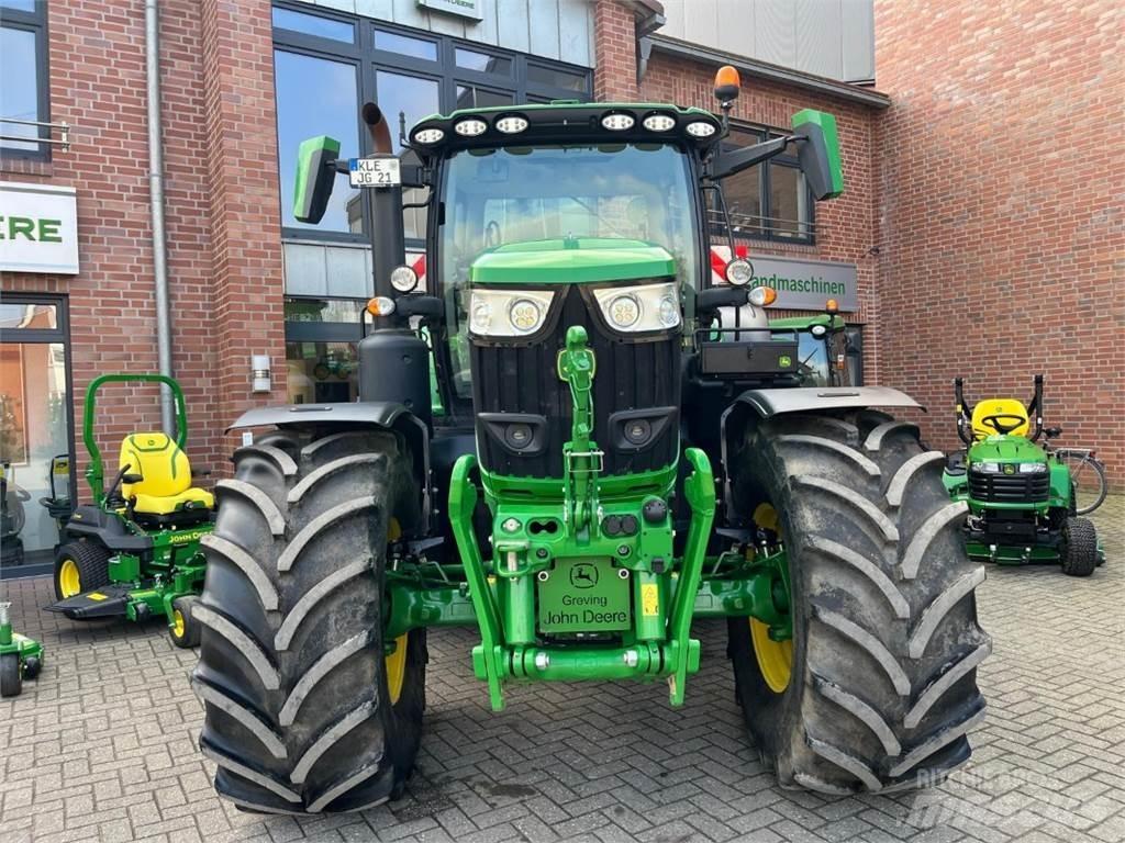John Deere 6R215 Traktorer