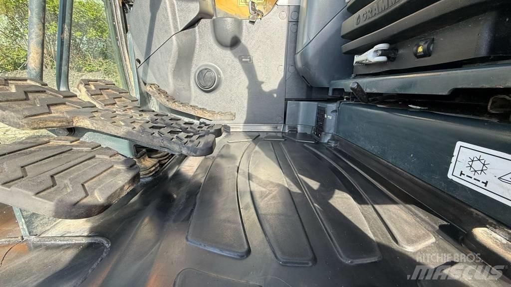 Hyundai HX 130 LCR Beltegraver