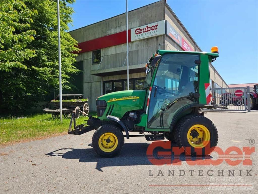John Deere 2320 Traktorer