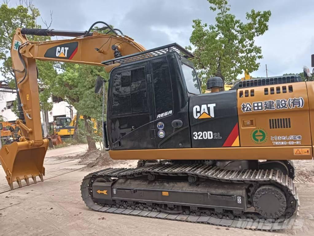 CAT 320 D2 Beltegraver